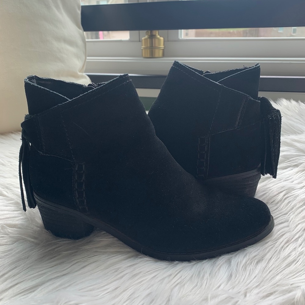 American Eagle Suede Tassel Booties